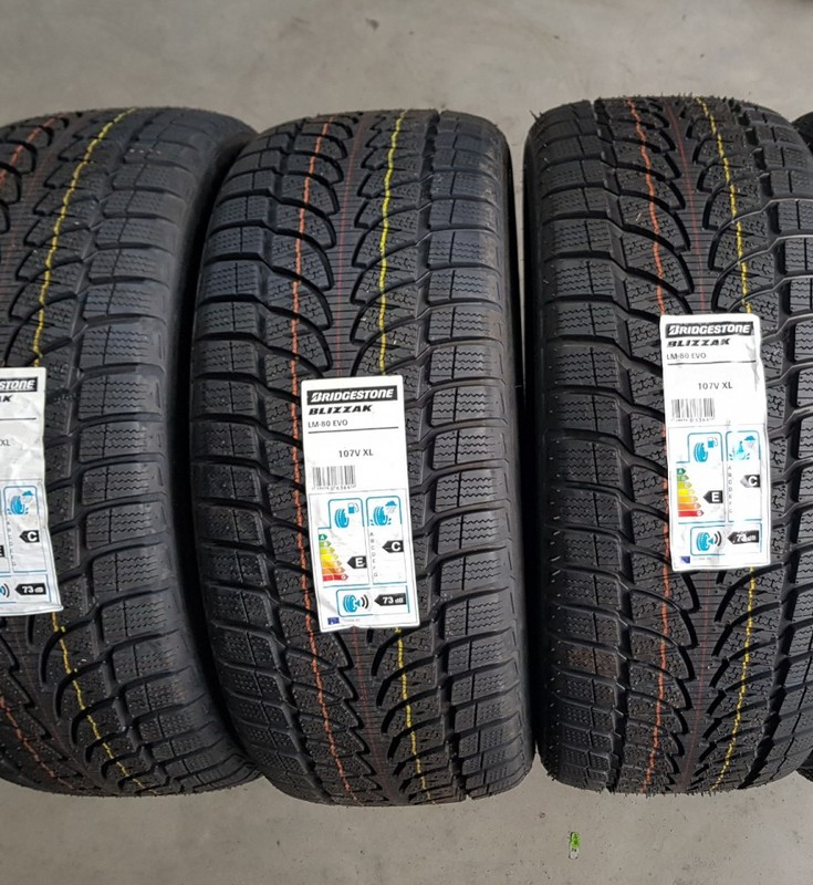 Шины зимние 20. Bridgestone lm80 r20. Blizzak LM-80 EVO. Шины Bridgestone Blizzak LM-80. Bridgestone Blizzak LM-80 EVO.