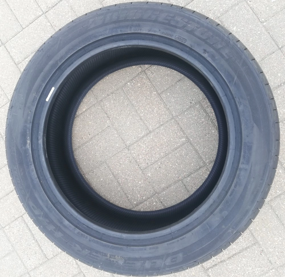 Покрышка BRIDGESTONE DUELER H/P SPORT — протектор