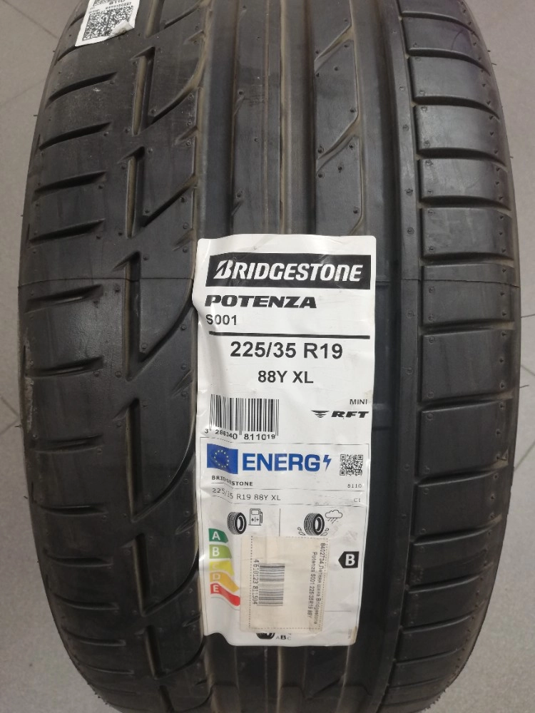 Автошина BRIDGESTONE POTENZA S001 фото