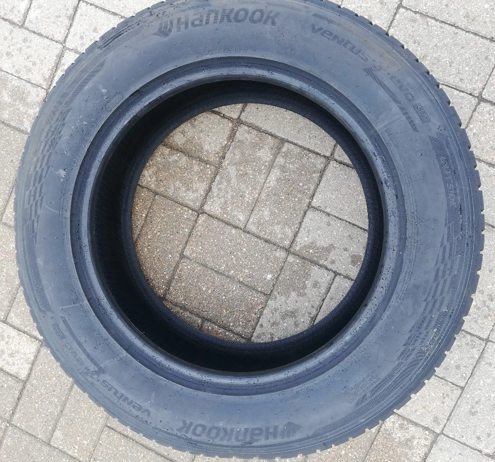 Покрышка HANKOOK VENTUS EVO SUV K137A фото 3