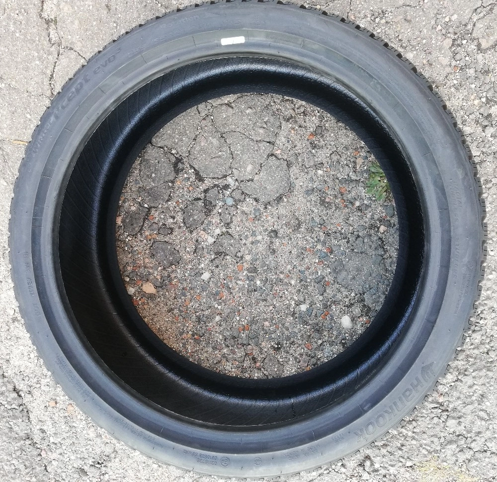 Покрышка HANKOOK WINTER I*CEPT EVO3 W330 — протектор