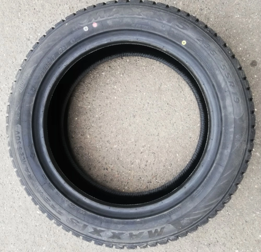 Покрышка MAXXIS PREMITRA ICE 5 SUV — протектор
