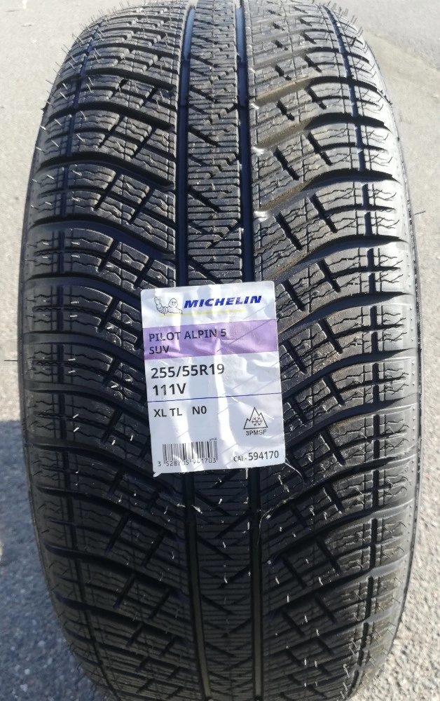 Автошина MICHELIN PILOT ALPIN 5 SUV фото