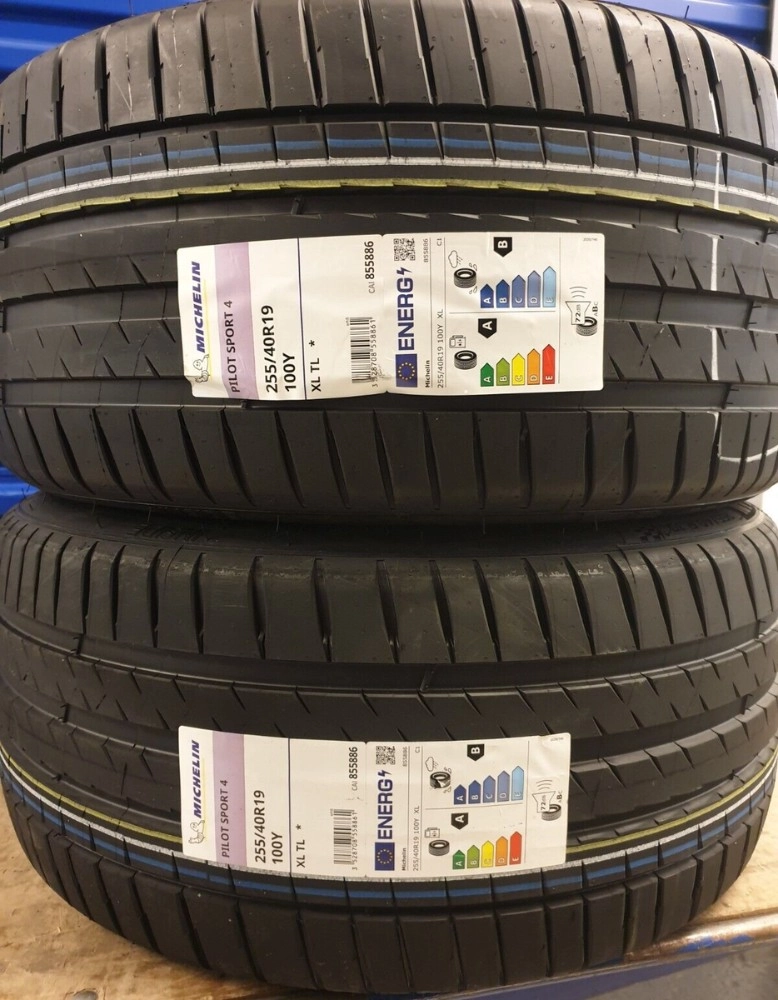 Автошина MICHELIN PILOT SPORT 4 фото