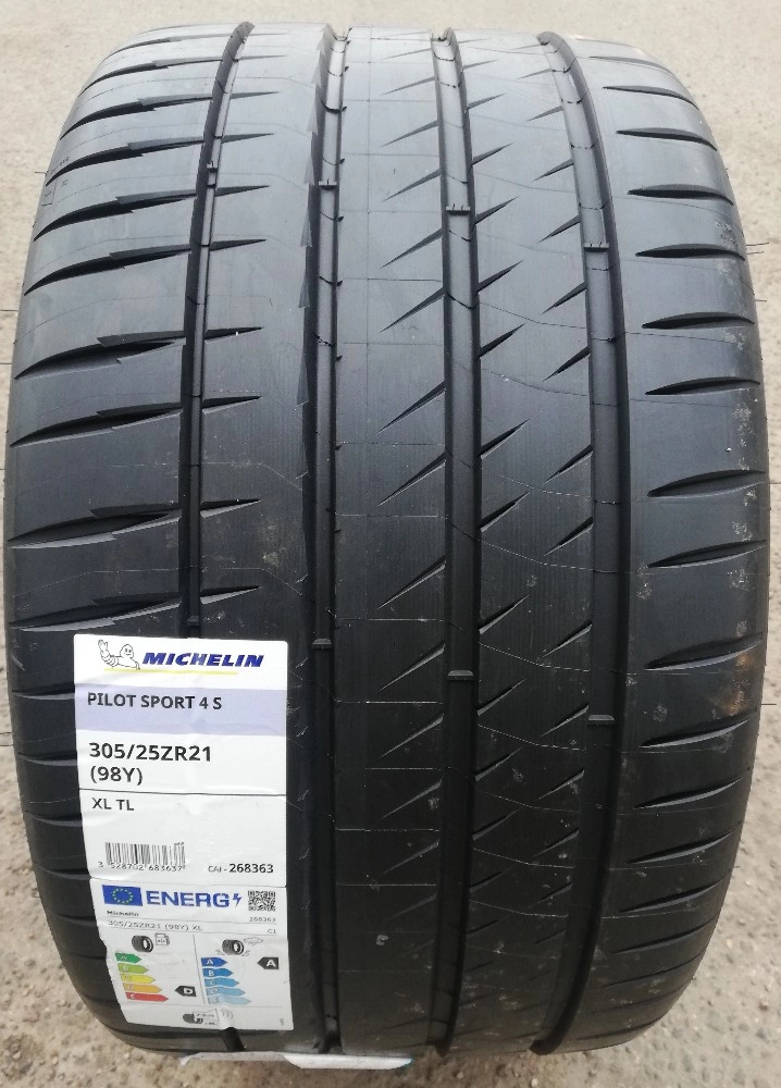 Покрышка MICHELIN PILOT SPORT 4 S фото 17