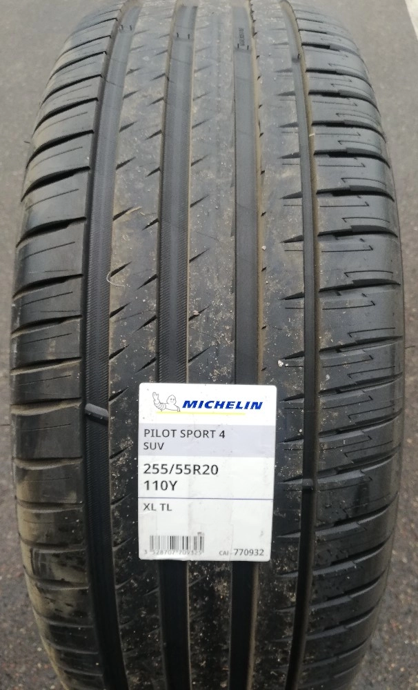 Покрышка MICHELIN PILOT SPORT 4 SUV фото 4