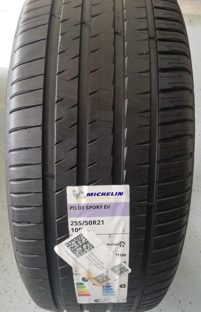 Автошина MICHELIN PILOT SPORT EV фото