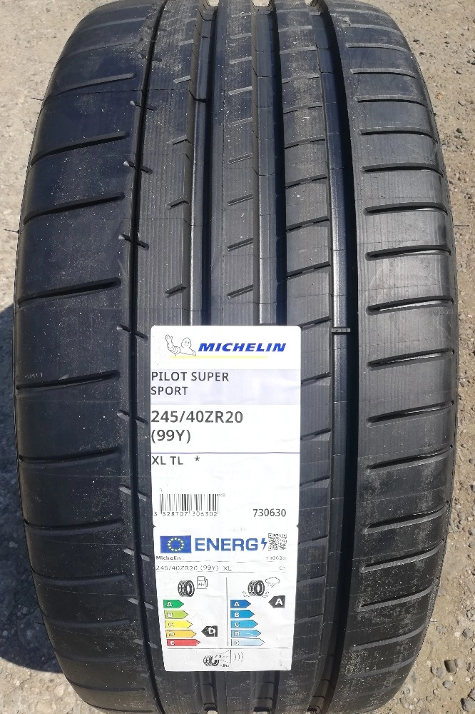 Покрышка MICHELIN PILOT SUPER SPORT фото 1