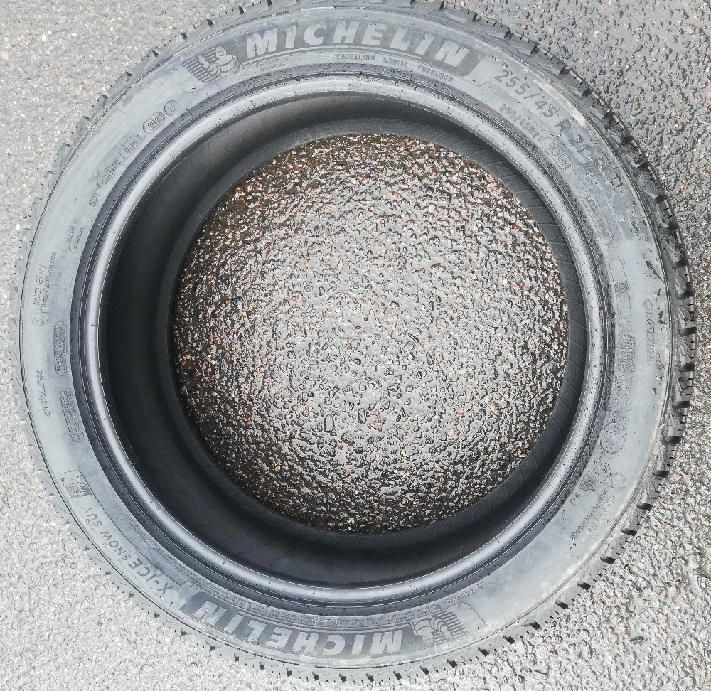 Покрышка MICHELIN X-ICE SNOW SUV — протектор