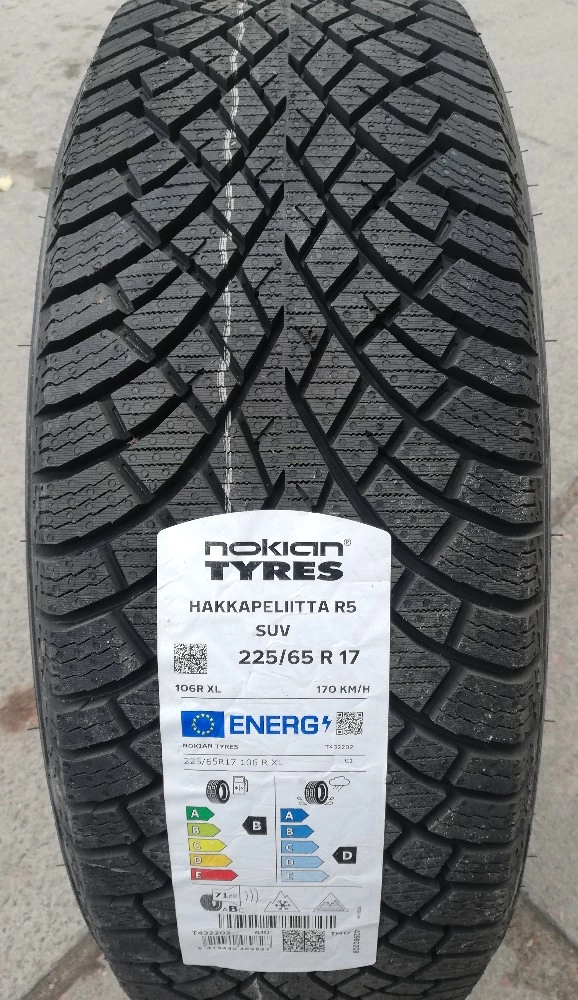 Автошина NOKIAN HAKKAPELIITTA R5 SUV фото