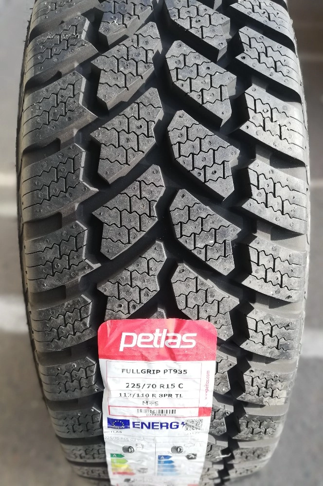 Автошина PETLAS FULLGRIP PT935 фото