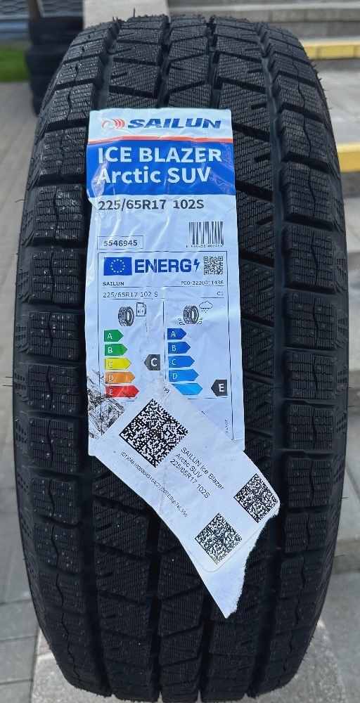 Автошина SAILUN ICE BLAZER ARCTIC SUV фото