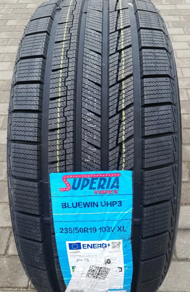 Автошина SUPERIA BLUEWIN UHP 3 фото