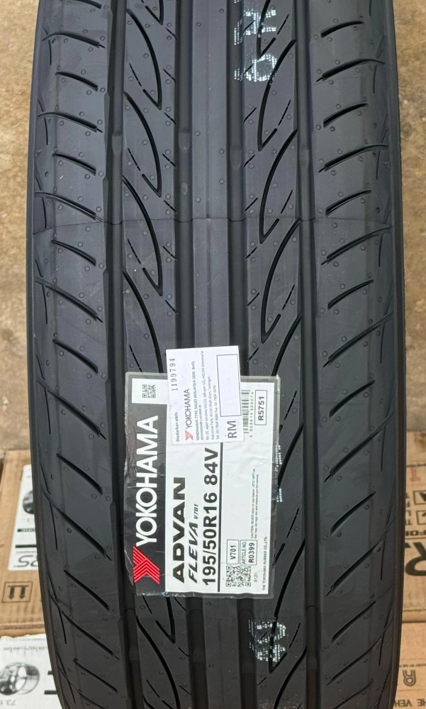 Автошина YOKOHAMA ADVAN FLEVA V701 фото